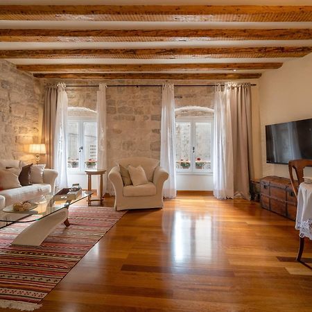 Stone Pearl Heritage Luxury Suite Σπλιτ Εξωτερικό φωτογραφία